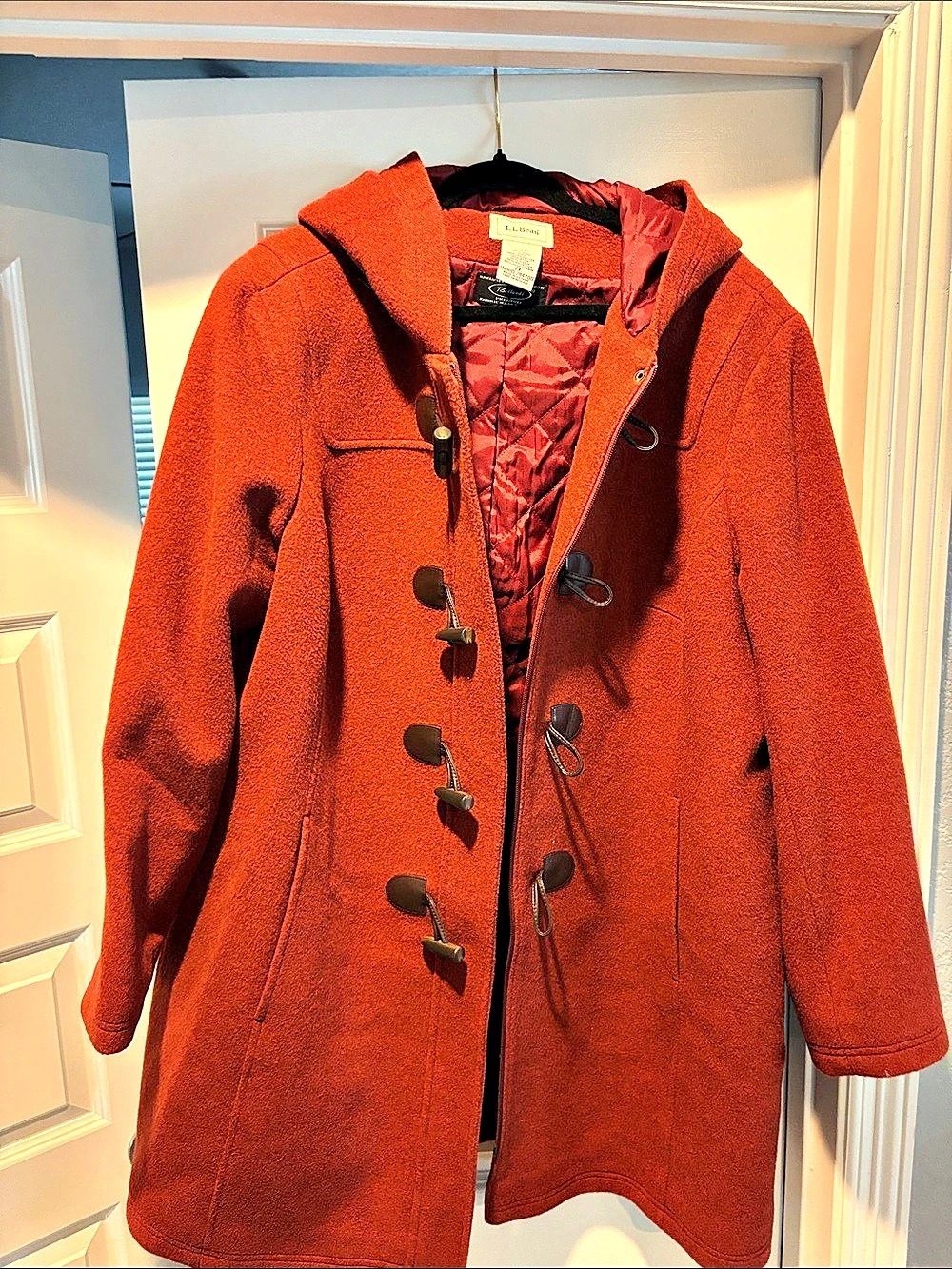 L.L.Bean Classic Lambswool Duffle Coat Hooded Toggle Coat in Garnet Red 2XL Like